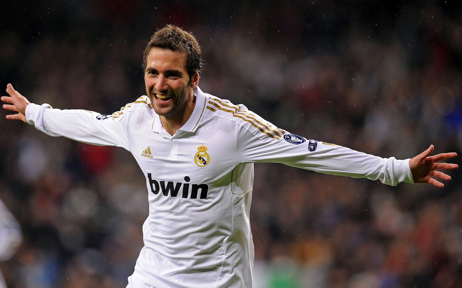 乐鱼体育App下载-英超铁血防守:坚不可摧的后防线彰显实力,英超当下最流行的战术打法, 或将引领世界足球潮流!